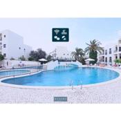 Apartment in resort with pool, Algarve by MyStay