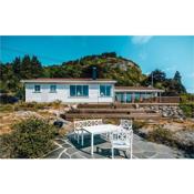 Awesome home in Farsund with 3 Bedrooms and WiFi
