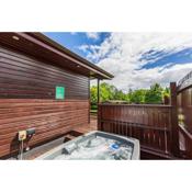 Bluebell Lodge 9 with Hot Tub