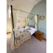 Cart-Tws Bach cosy three bedroom home near St Davids and Pembrokeshire coast path