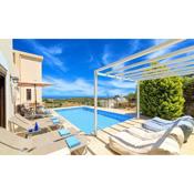 Cretan Sunny Villa Heated Pool
