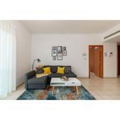 Easy Click - Superior Quality 1 Bed in Greens
