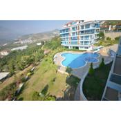 Flat with Sea View Shared Pool & Gym in Alanya