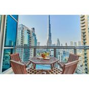 GOLDEN HOMES -Full Burj Khalifa - Fountain view 2BR Island Paradise Luxury Apartment