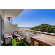 H&H - RARE Modern & Elegant Apartment with wonderful sea views, a few meters from Porto de Mos Beach