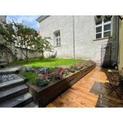 Historic Apartment with Private Garden in Old Town