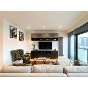 Lovely 2 Bed Duplex Apartment with Hydro Views
