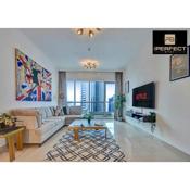 LUXURY Apartment By Your Perfect Stay Short Lets Dubai with SEA VIEWS and SWIMMING POOL