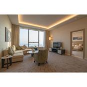 Luxury Living & Panoramic views from St Regis