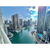 Magnificent 2BR with mesmerizing Marina View