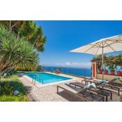 Magnificent Funchal Villa - Quinta D'Alegria - 4 Bedrooms - Panoramic Sea City Views - Short Drive to Centre