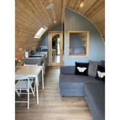 Mowbray Cottages & Glamping
