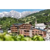 Nice apartment in Mühlbach am Hochkönig with WiFi and 2 Bedrooms