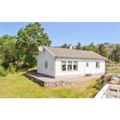 Nice home in Ostereidet with 2 Bedrooms and WiFi
