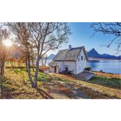 Nice home in Sortland with 5 Bedrooms and WiFi