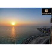 PARADISE Apartment By Your Perfect Short Lets With SUNSET VIEWS of DUBAI MARINA and SWIMMING POOL