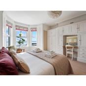 Picton House, Luxury 7 Bedroom Beachfront Home
