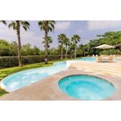 Room in Apartment - Couples - Families 2 beds Casa de Campo Resort Pool jacuzzi