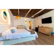Room in Guest room - Private room in the fishing port of Marbella