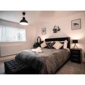 SAV 5 Bed Luxury House Leicestershire