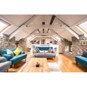Stunning Converted Granary in Heart of St Davids