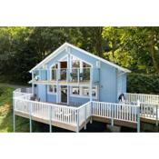 The Bluebell - Luxury Lodge with Hot Tub
