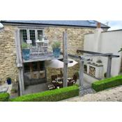The Tallet - converted three bed stable - no children under 8