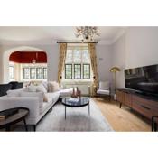 The Woking Wonder - Captivating 3BDR Flat with Parking