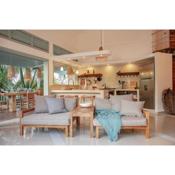 Tropical Penthouse in the Heart of Las Terrenas!