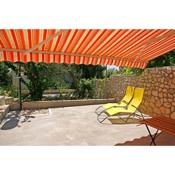Villa Zen Trogir - Apartment Okrug, Heated pool, EV Type 2