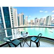 White Sage - Marina Gem, Fancy Apartment with Waterfront Views