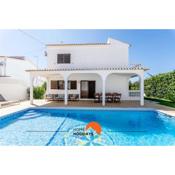 #072 Casa Longa with Private Pool by Home Holidays