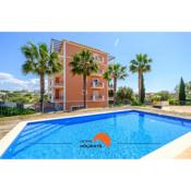 #092 Quinta Dos Figos Flat with Pool by Home Holidays