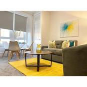 1 Bedroom Apartment by Central Serviced Apartments - Modern - Good Location - Close to Transport Links - Quiet Neighbourhood - WiFi - Fully Equipped - Monthly Stays Welcome - FREE Street Parking - Weekly & Monthly Stay Offers