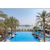 1-Bedroom Apartment in Palm Jumeirah w/ Amazing Water View