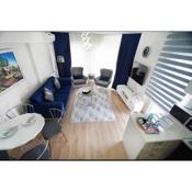 1-bedroom,nearby services&park, Wifi, parking-STH9