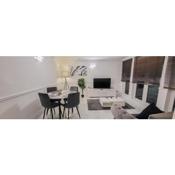 2 Bed Apartment Canary Wharf - Morland Apartments