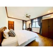 2-Bedrooms house near Bangtao Beach free wifi