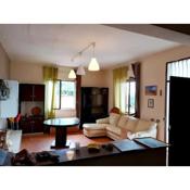 2 bedrooms house with sea view enclosed garden and wifi at Villagrazia di Carini 3 km away from the beach