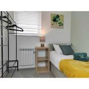 20pct OFF LONG STAYS CONTRACTORS Welcome Chantry close stay