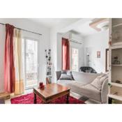 2BD- Perfect Location with square view