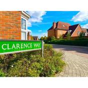 3 Bed Semi-Detached House with Driveway and Garden