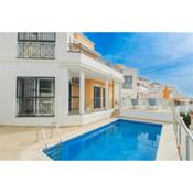 3 bedroom Villa with Private Pool, close to Burriana Beach