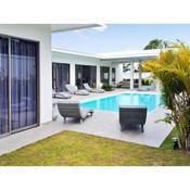 3 bedrooms villa with private pool enclosed garden and wifi at Rawai Phuket 2 km away from the beach