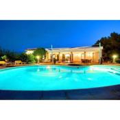 3 bedrooms villa with private pool furnished garden and wifi at Santa Eularia des Riu