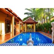 4 Bed Villa Private Pool and BBQ Jomtien Beach