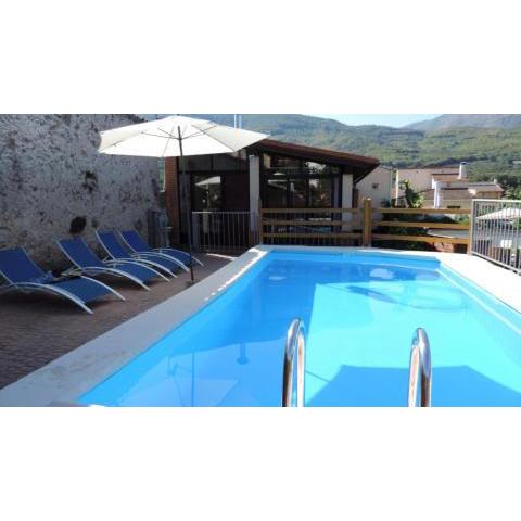 5 bedrooms villa with private pool enclosed garden and wifi at Jerte