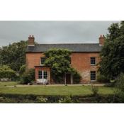 6 Bedroom Country House, Norfolk