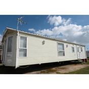 6 berth caravan for hire at Seawick Holiday Park in Clacton-on-Sea ref 27049S