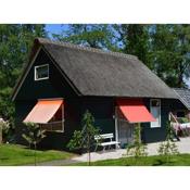 A cosy house close to Giethoorn and the Weerribben Wieden National Park with a boat available hire